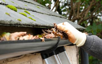 gutter cleaning Woodlands St Mary, Berkshire