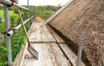 advantages of Woodlands St Mary thatch roofing